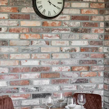 Apartmán Stylish Near Wroclavia For 4 Guests By Renters *